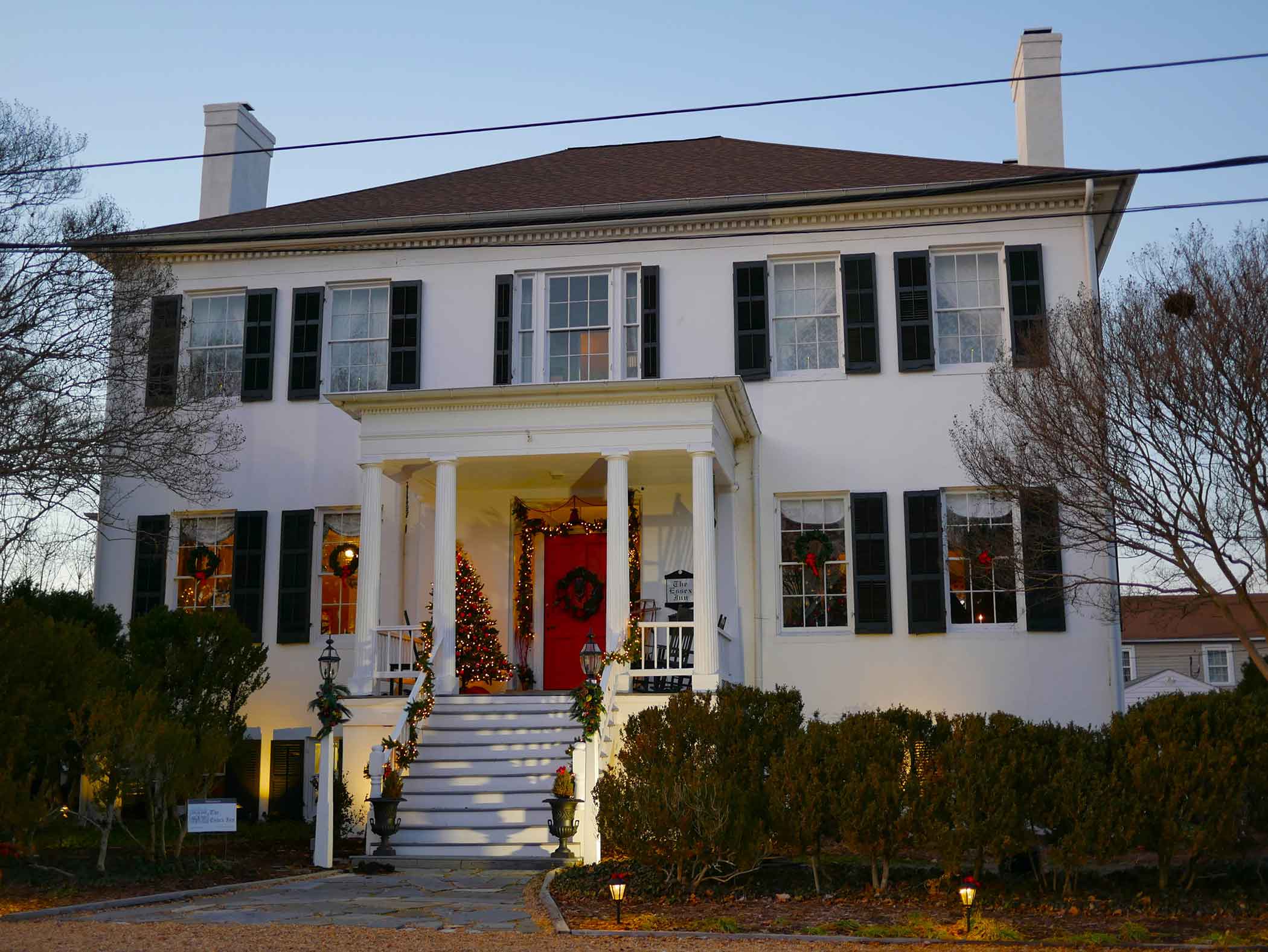 Downtown Tappahannock during the holidays